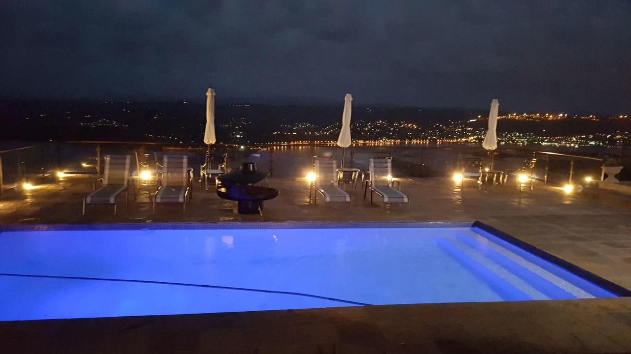 Villa Castollini Brenton-on-Sea Exteriör bild